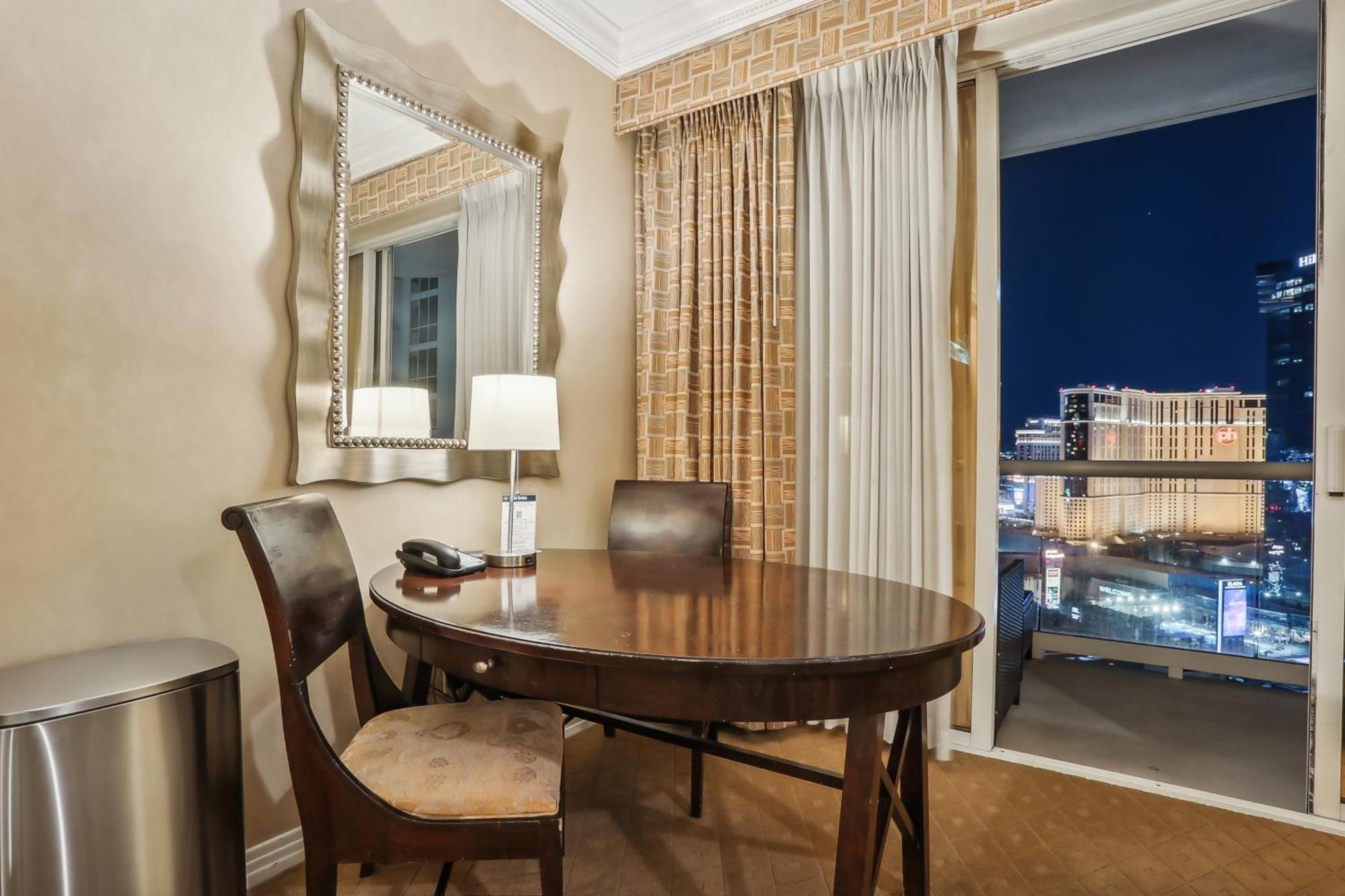 Mgm Signature Deluxe Balcony Strip View Suite Las Vegas Exterior foto